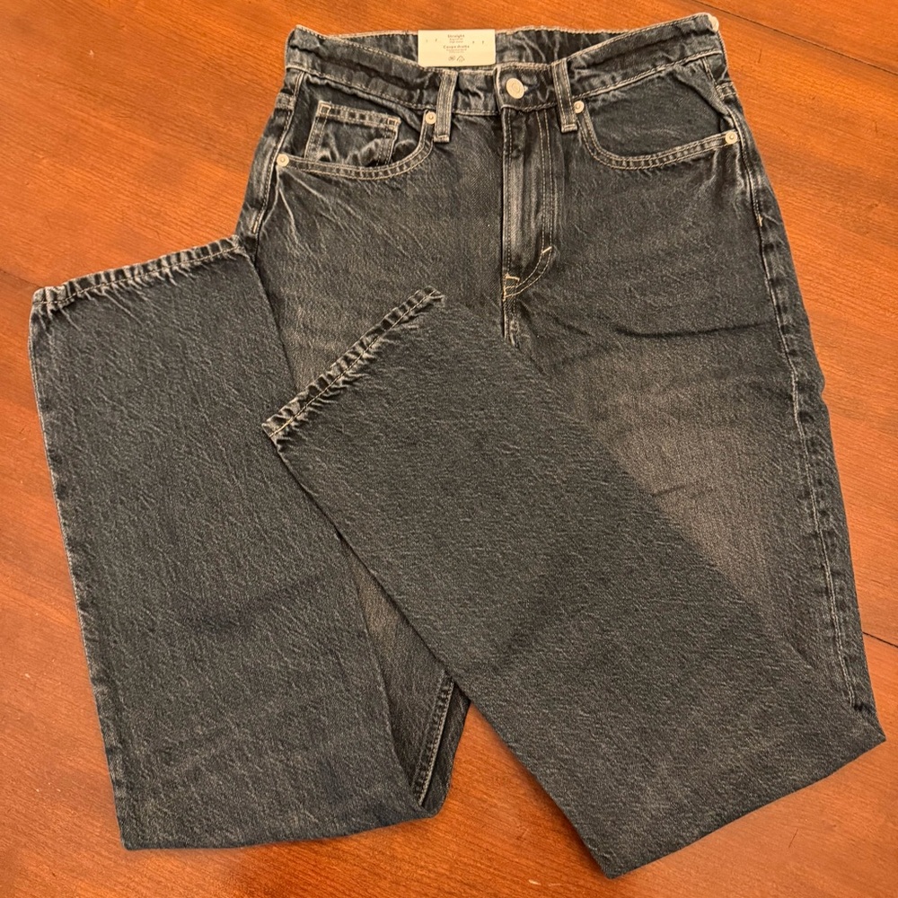 NWT H&M &Denim Dark Wash Straight Leg Jeans Size 4 - Picture 2 of 9